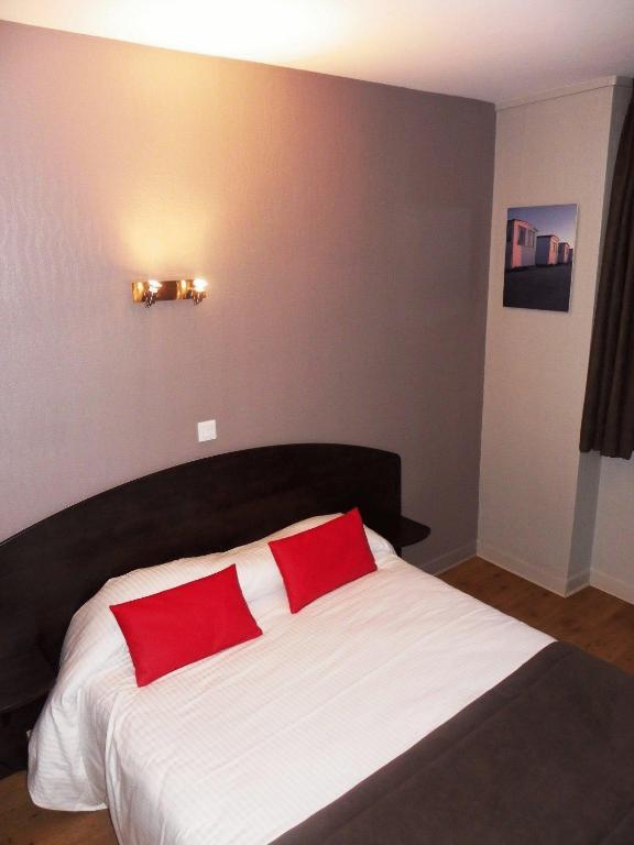 Hotel Du Port Les Sables-dʼOlonne Esterno foto